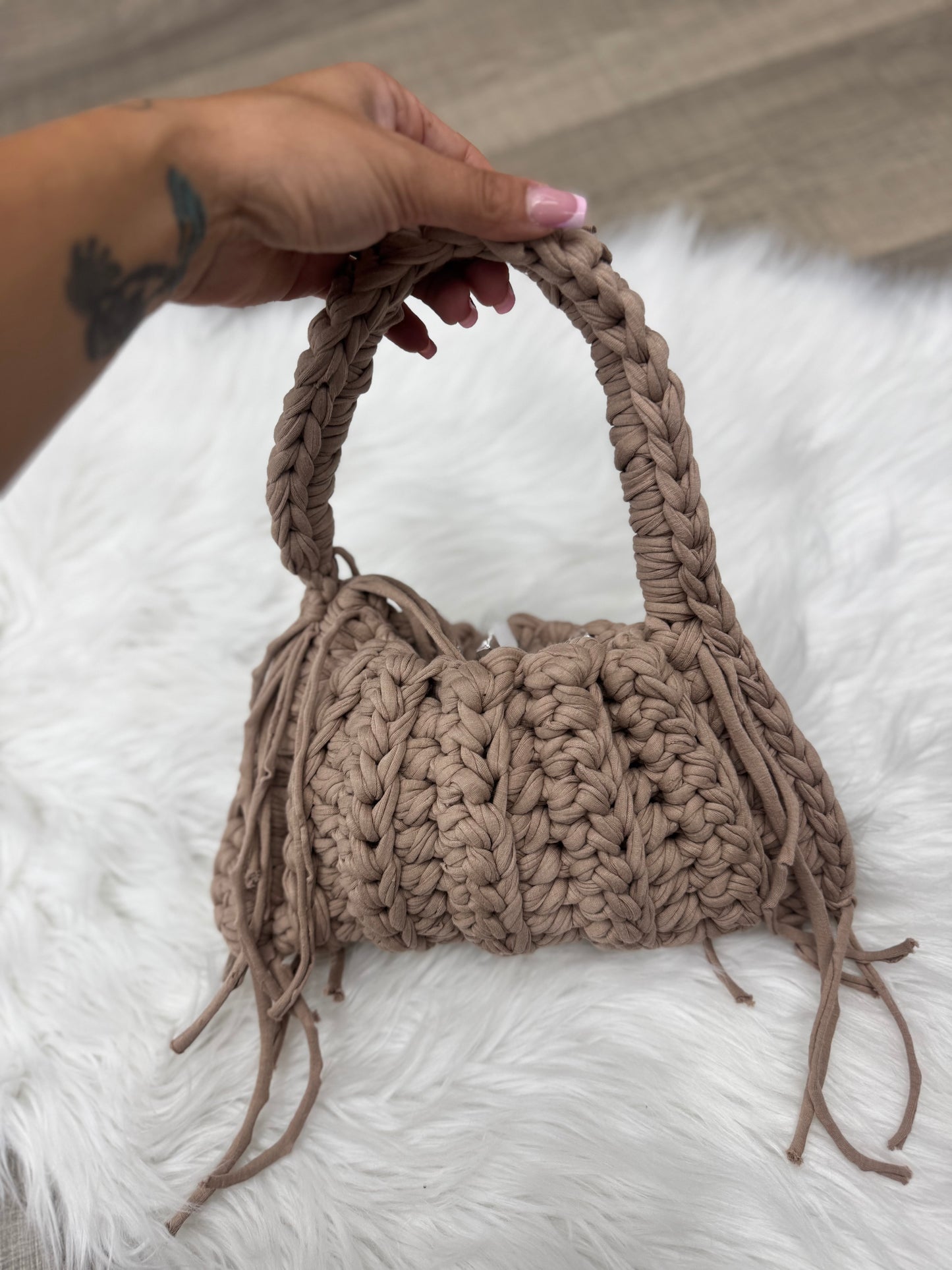 Pochette a mano