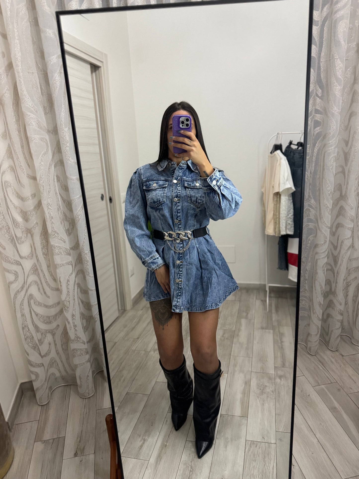 Vestito in denim con cintura