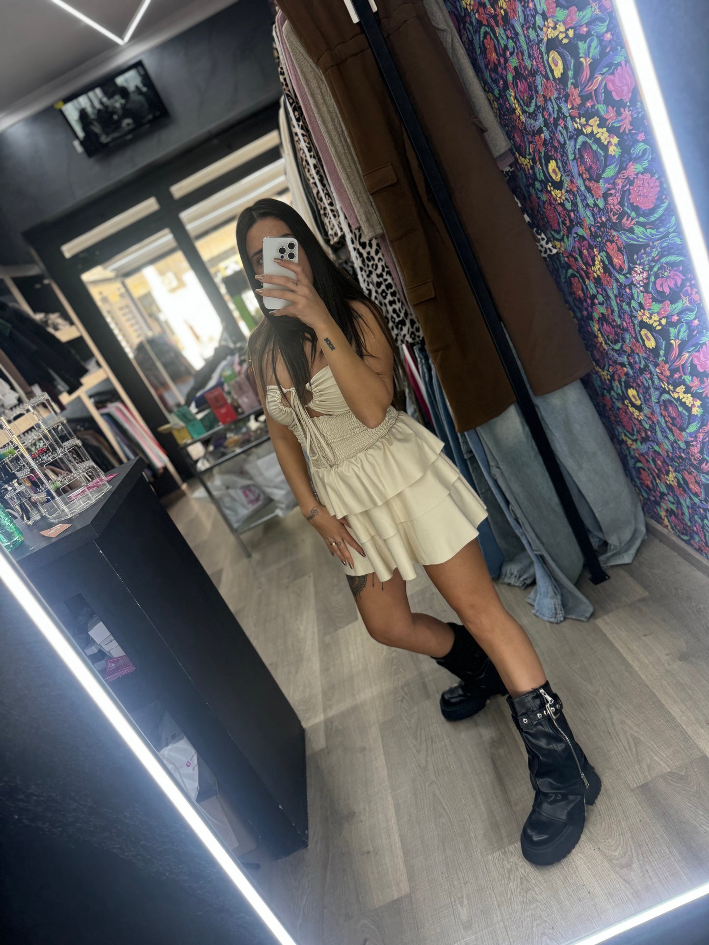 Vestito in pelle
