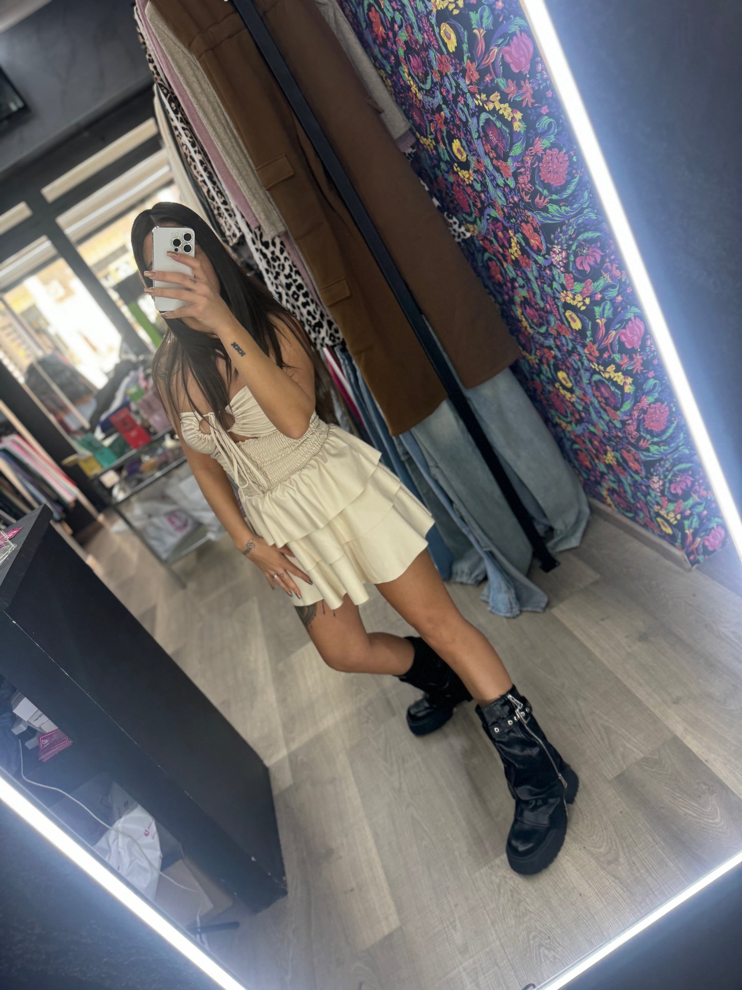 Vestito in pelle