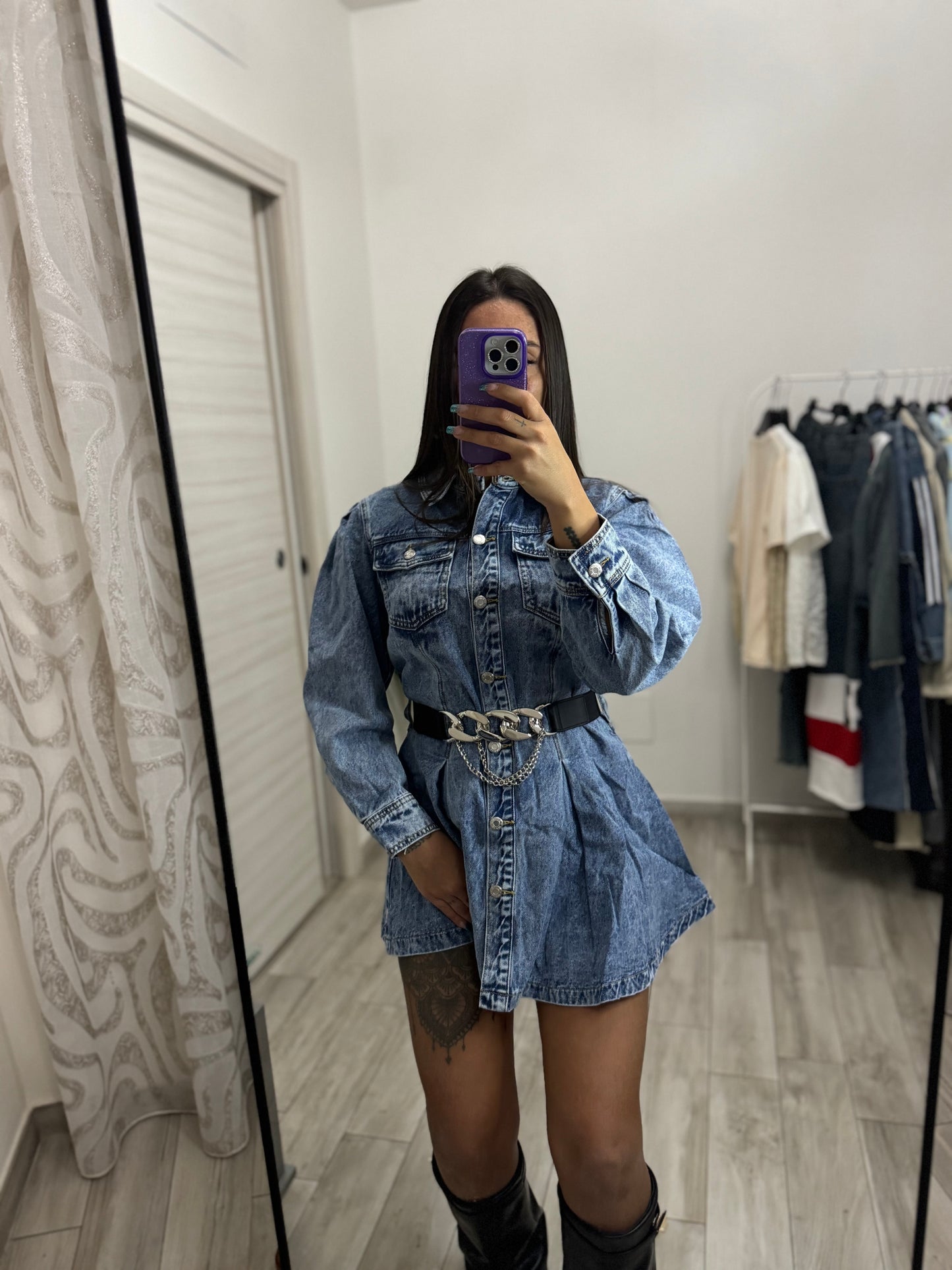 Vestito in denim con cintura