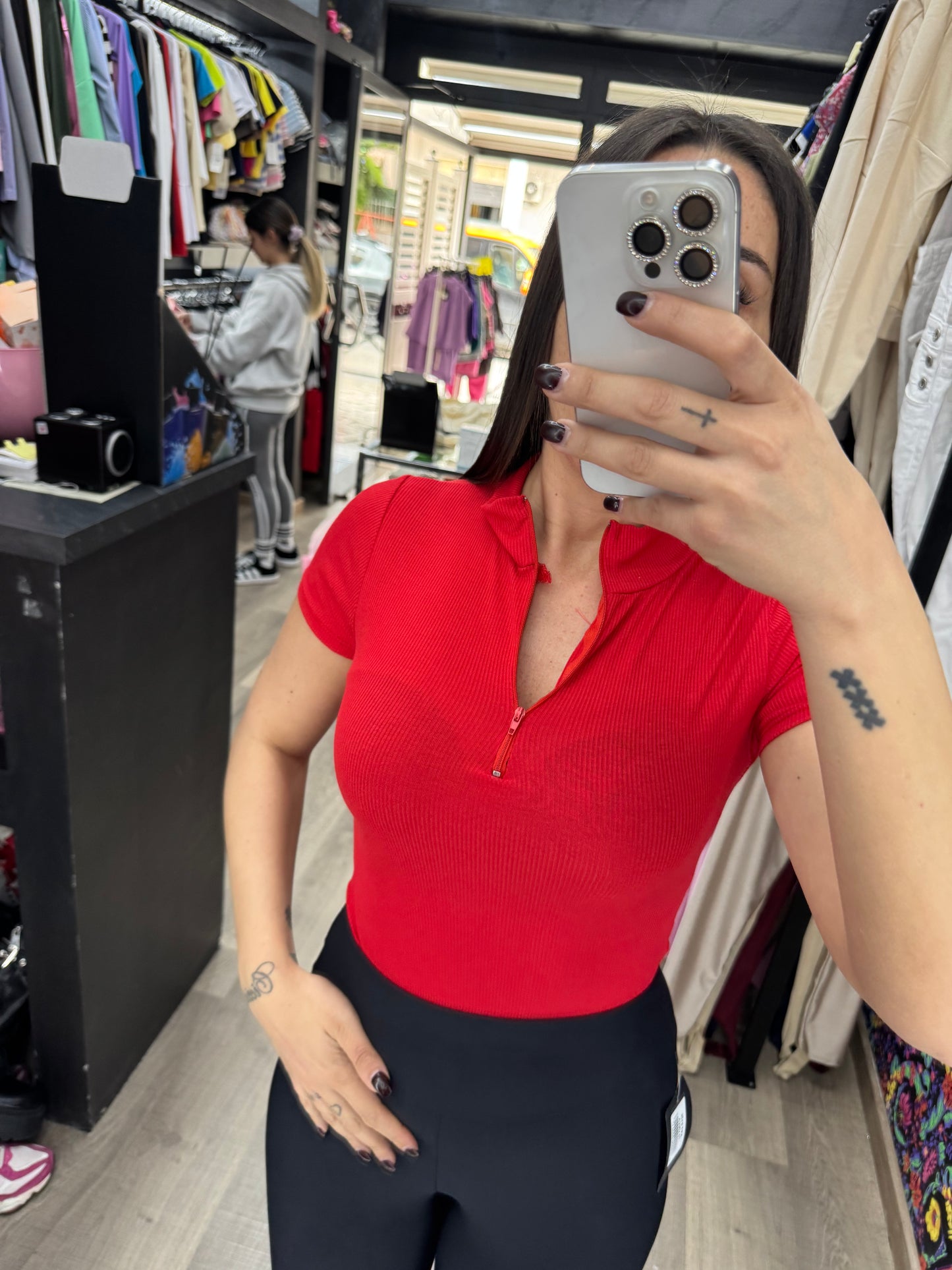 Body 195