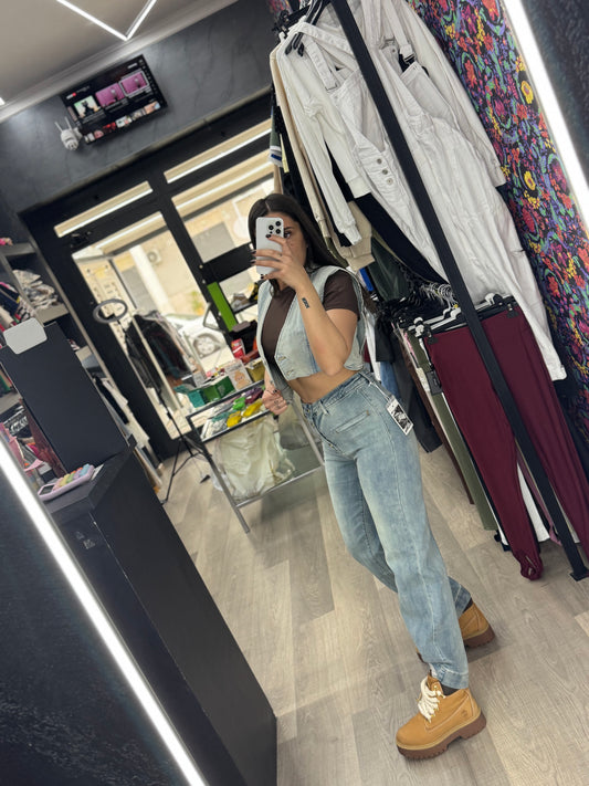 Jeans bottoni 128